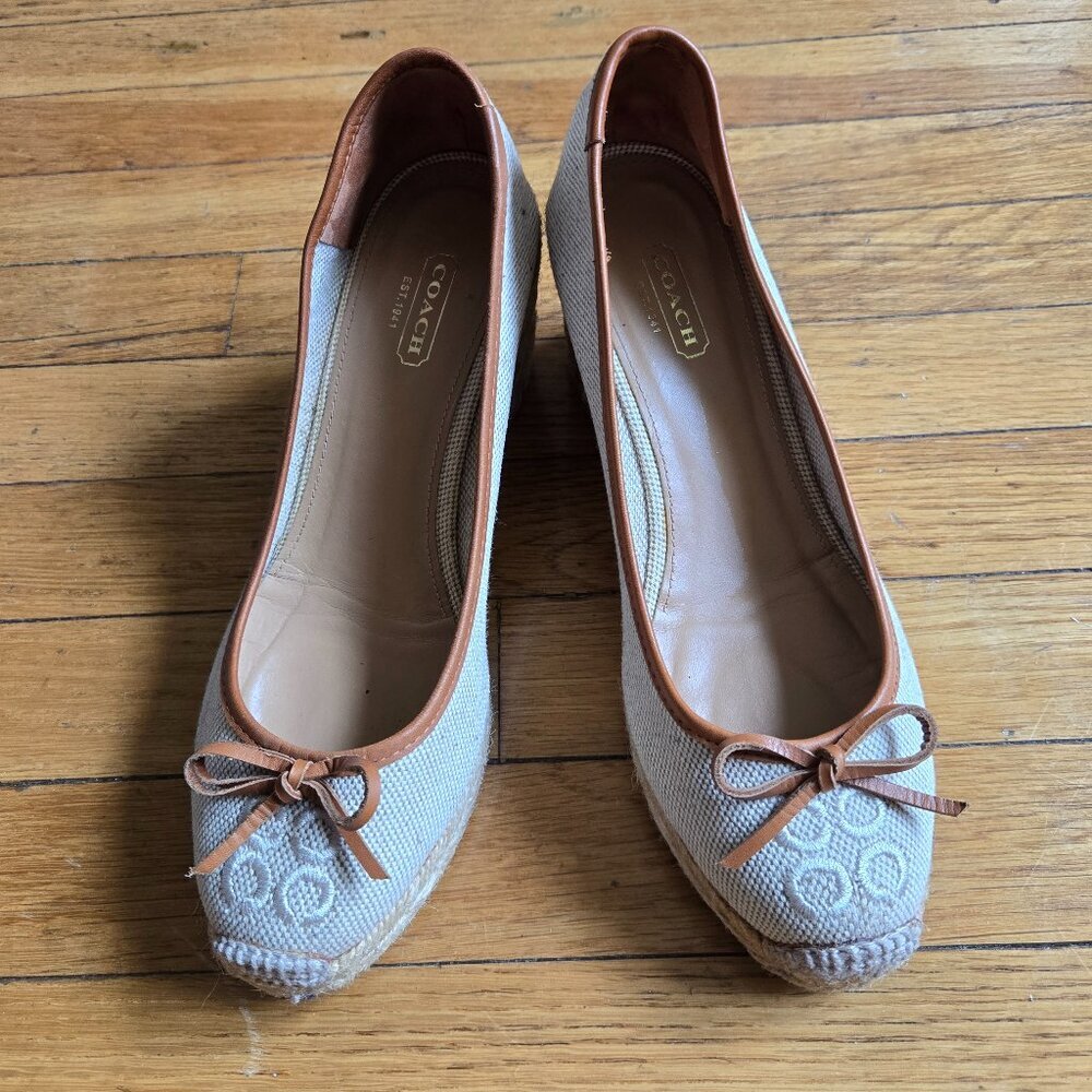 Coach Ireena Espadrilles Wedge Canvas Beige Monogram Bow Shoes Size 9